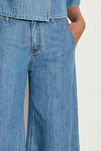 Load image into Gallery viewer, Zoe Kratzmann - Affinity Jean (Mid Wash Denim)