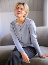 Load image into Gallery viewer, Ivy Beau - Azro Cardigan (Silver)