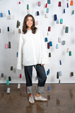 Load image into Gallery viewer, M.A Dainty - Mount White Shirt (DTY05019)
