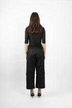 Load image into Gallery viewer, M.A Dainty - Meadow Top (BLACK)
