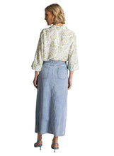 Load image into Gallery viewer, Yest - Karina Blouse (Pastel Green)
