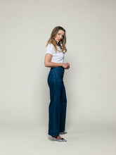 Load image into Gallery viewer, Atte Denim - Helena Jean (mode blue)
