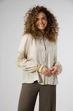 Load image into Gallery viewer, Label Dot - Aïcha Blouse (off white)
