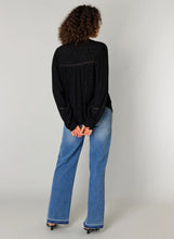 Load image into Gallery viewer, Yest - Cybil (black)
