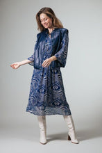 Load image into Gallery viewer, Label Dot - Safye (Blue)
