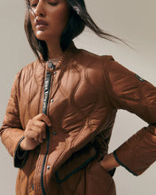 Load image into Gallery viewer, Paz Torras - Parka (Caramel)
