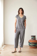Load image into Gallery viewer, Peruzzi - Barrel Trouser (Grey)
