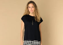 Load image into Gallery viewer, Ivy Beau - Elivia Tee (Black)

