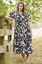 Load image into Gallery viewer, Curate by Trelise Cooper - To The Max Dress (Black&amp;White)
